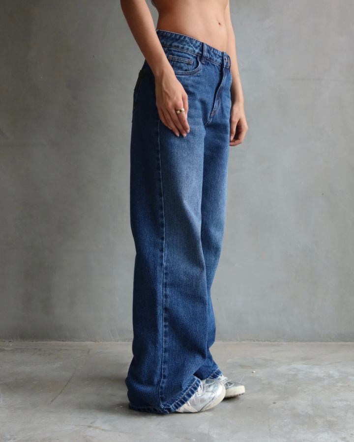 JEAN RELAXED FIT BLACK STARS AZUL OSCURO