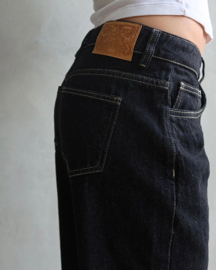 JEAN RELAXED FIT ECRU STITCHING NEGRO
