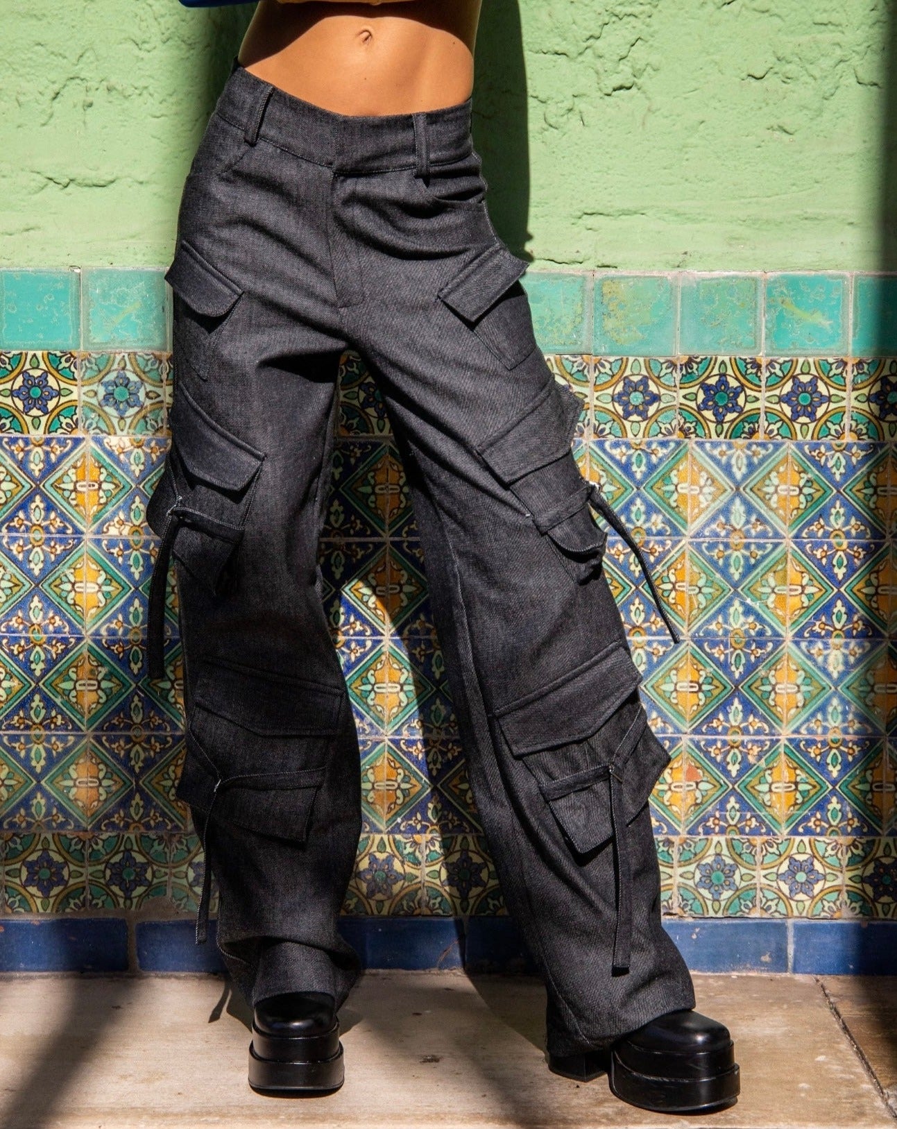 MACONDIA JEAN CARGO DENIM LIGHT NEGRO