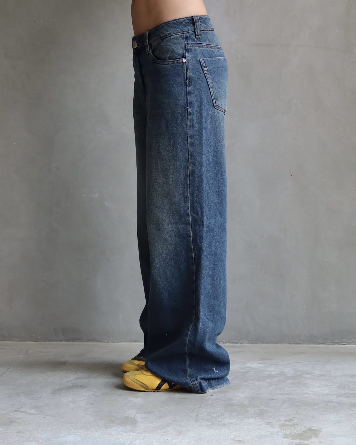 JEAN WIDE LEG FIT AZUL DIRTY WASHED