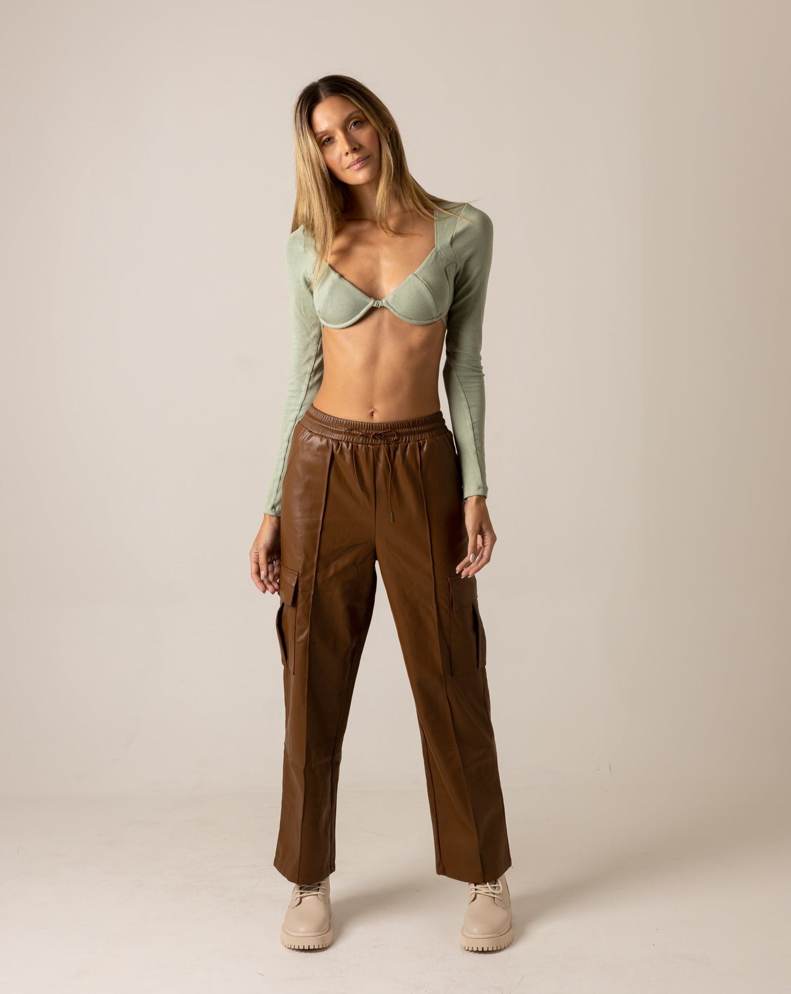 PANTALONES CARGO BROOKE CAFÉ