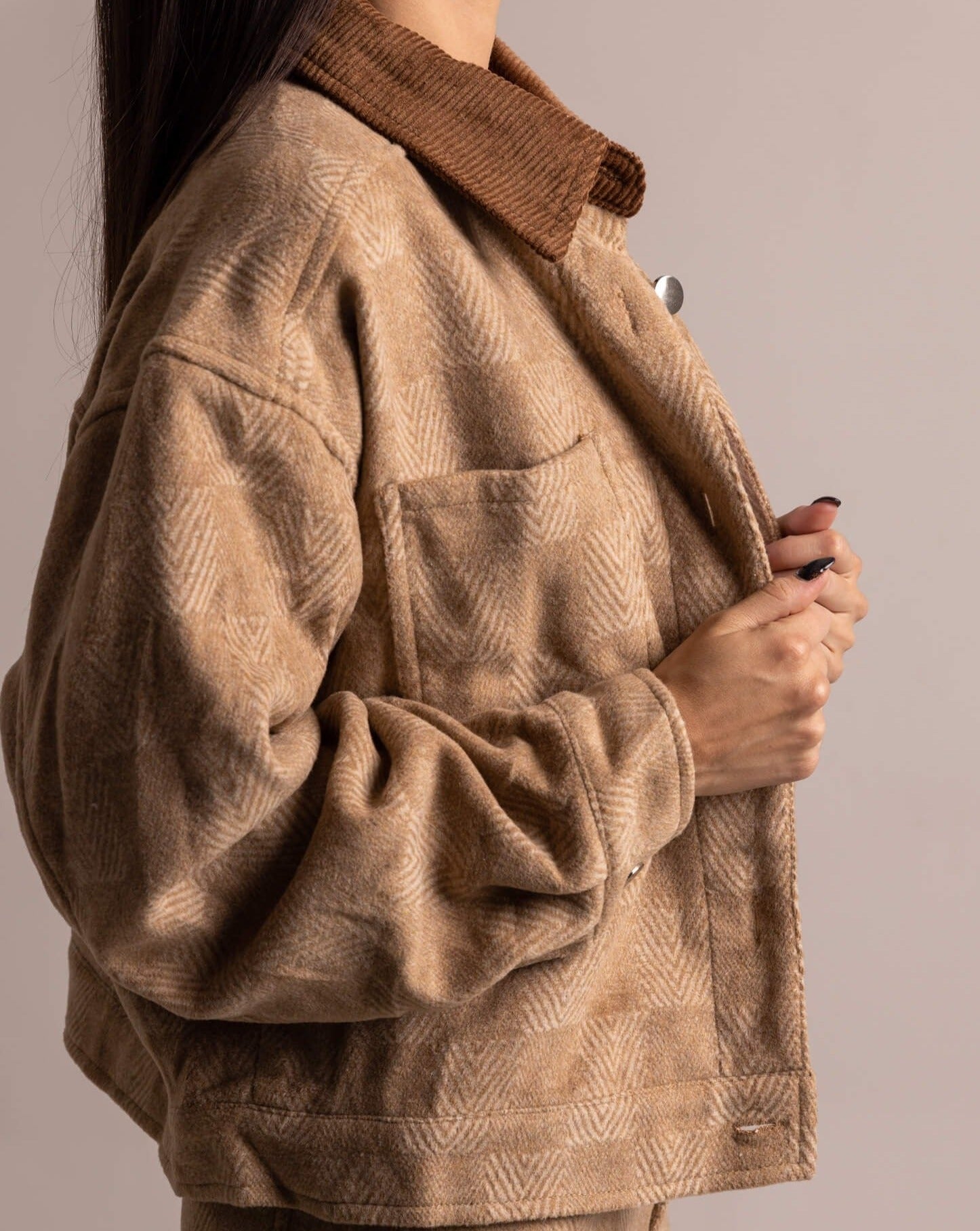 CHAQUETA DE CUADROS UNSEEN BEIGE